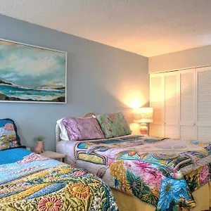 Apartment Inviting Virginia With Community Pool, Virginia Beach